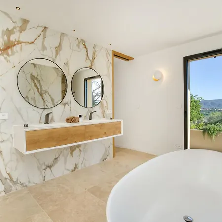 Peridron Villa Grimaud