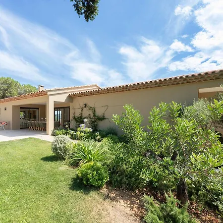 Peridron Villa *